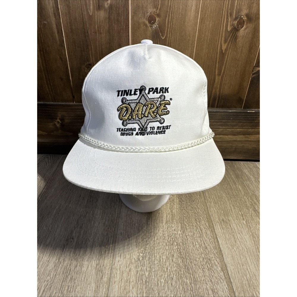 VTG NWOT Rare D.A.R.E. Sheriff Badge Shield‎ Snapback Hat White 80s 90s Y2K